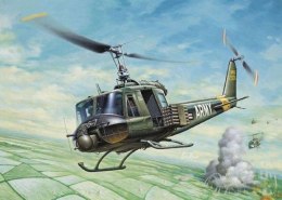 Model plastikowy UH-1B Huey